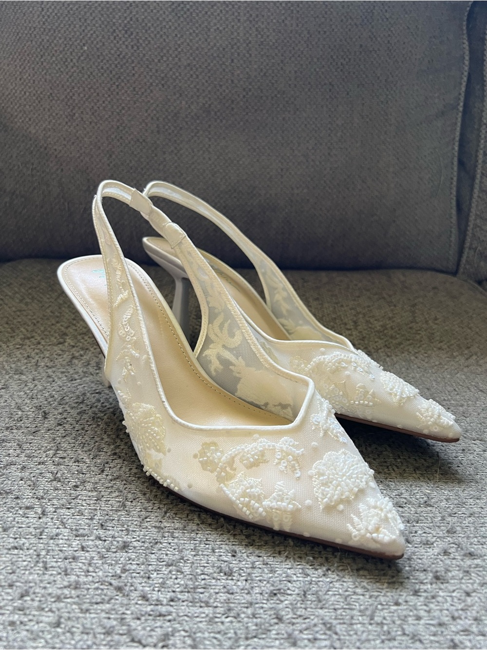 Beaded White Lace Slingback Pointed Heels